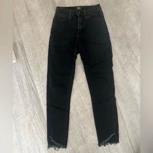 UO BDG black jeans